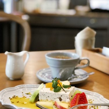 カフェのスイーツをインスタ映えさせるカンタンなコツ